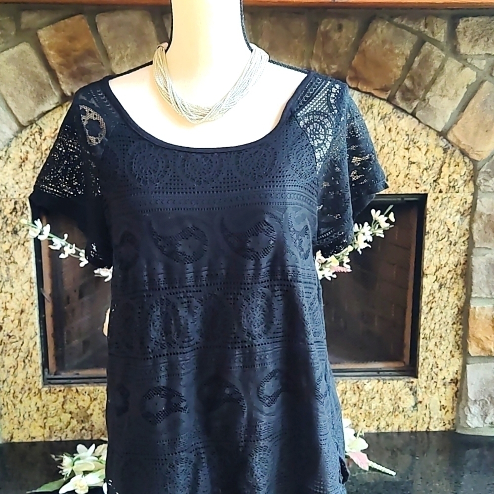 Super Cute Black Soft Top Size S